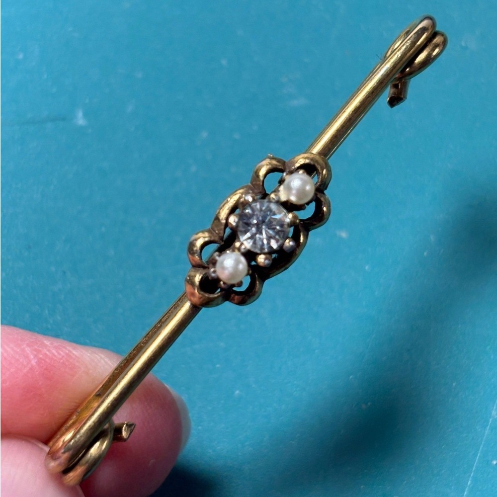 Antique Edwardian Gold Tone Bar Brooch Seed Pearl Paste Stone Filigree Pin 2in